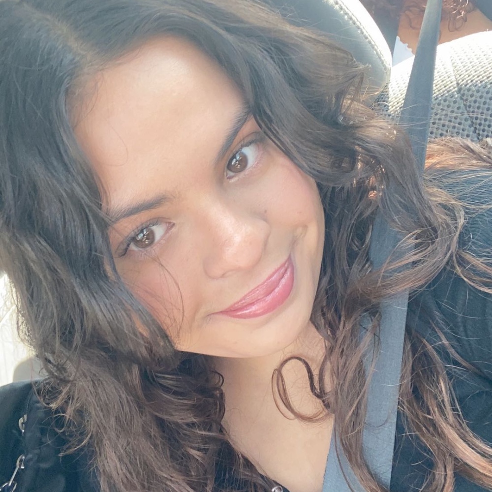 Meet your Posher, Victoria